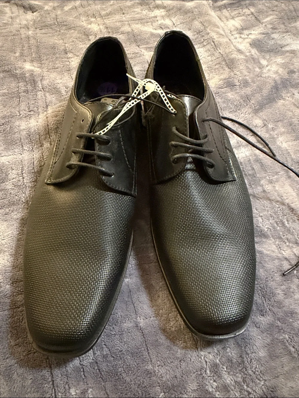 Perry Ellis Black Textured Lace-Up Oxfords